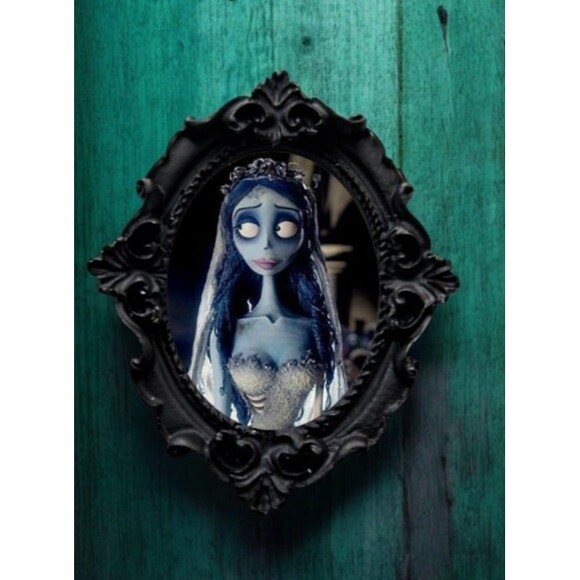 Corpse Bride Magnet - Tim Burton Cartoon Accessory - Picture 1 of 1